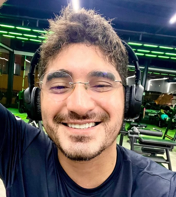 Magno D. Azevedo